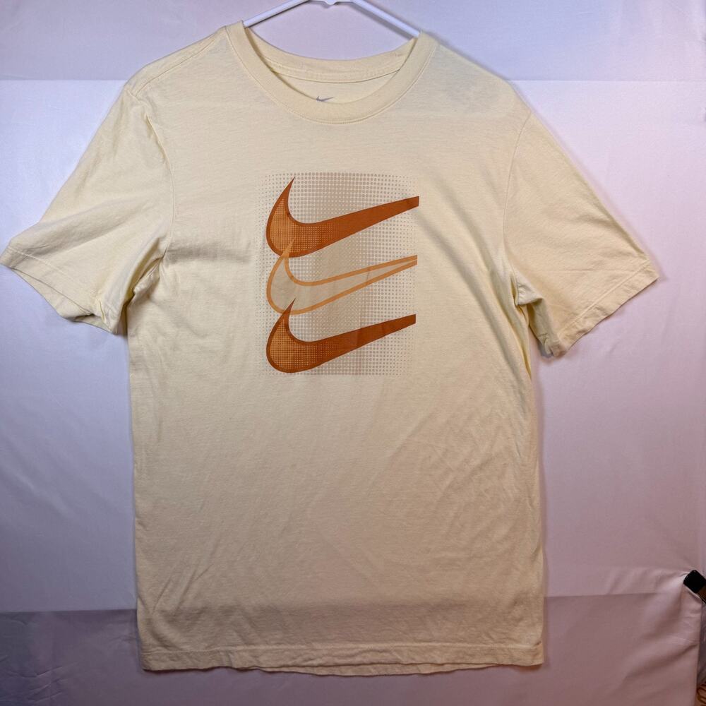 Nike Triple Swoosh Graphic T Shirt Beige Mens Size Medium